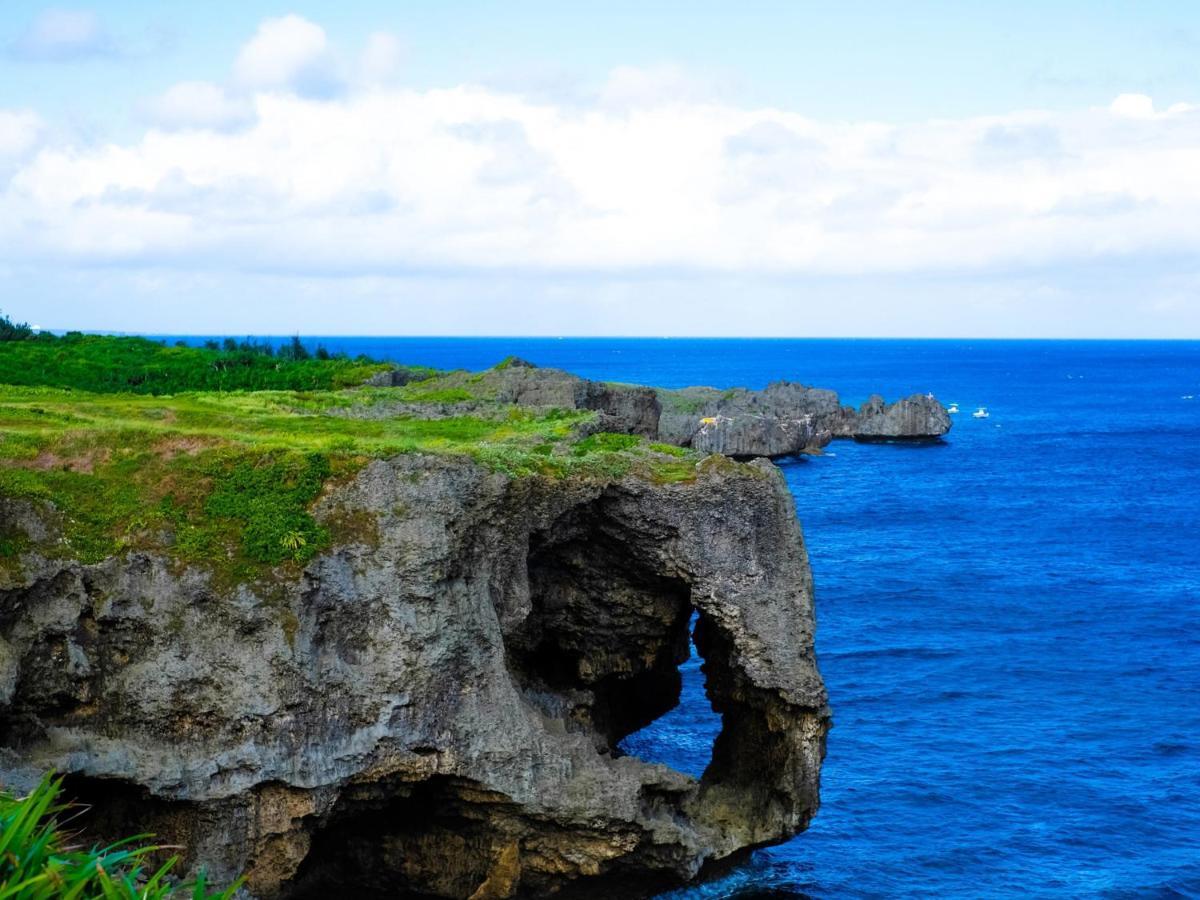 Hotel Palm Tree Hill Okinawa Kültér fotó